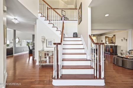 20 Courtney Court, Freehold, New Jersey 07728, Amerika Birleşik Devletleri