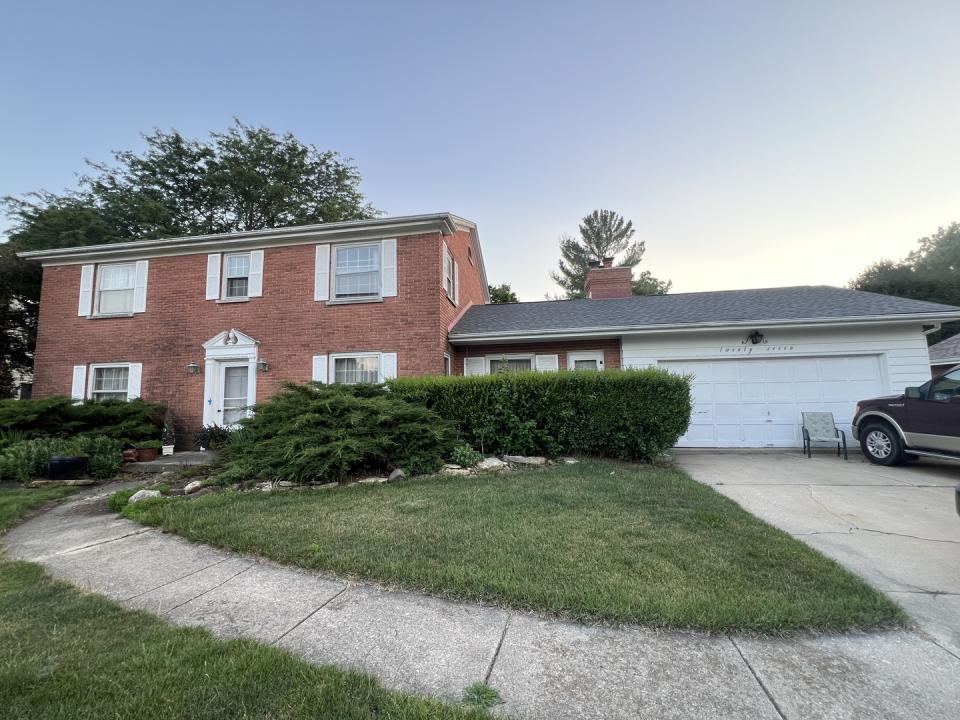 27 S Canterbury Road, Aurora, إلينوي 60506, الولايات المتحدة