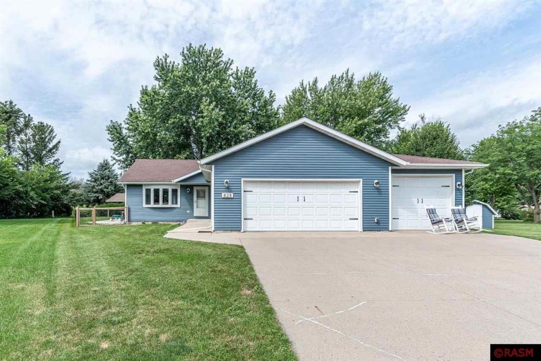 828 Hillside Court, Nicollet, Minnesota 56074, Estados Unidos