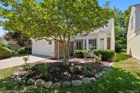 3012 Turnberry Lane, Ann Arbor, Michigan 48108, États-Unis
