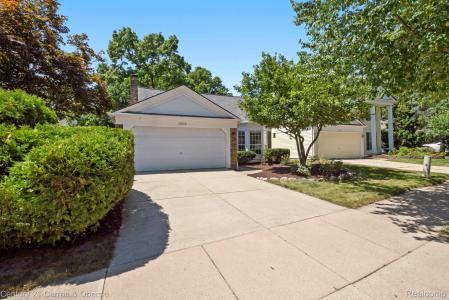 3012 Turnberry Lane, Ann Arbor, Michigan 48108, États-Unis