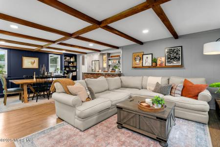 45 Parkway Place, Red Bank, NJ 07701, USA