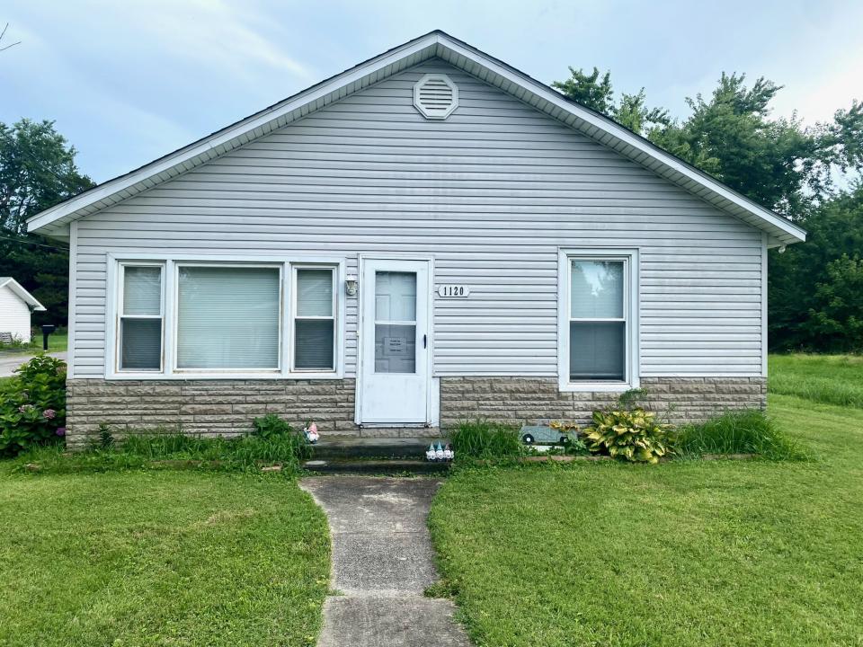 1120 E Stotlar St, Herrin, Illinois 62948, Estados Unidos