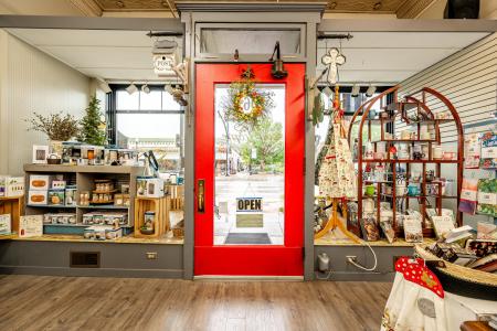 206 N Main Street, Sheridan, Wyoming 82801