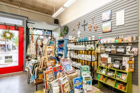 206 N Main Street, Sheridan, Wyoming 82801