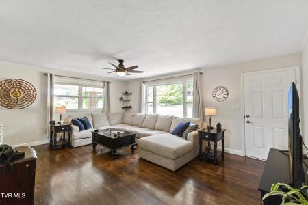 1908 Old Tusculum Road, Greeneville, Tennessee 37745, USA