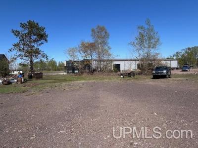 50124 Us41, Hancock, Michigan 49930, USA