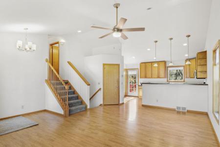 102-110 Maria Lane, Cottage Grove, Wisconsin 53527, Estados Unidos