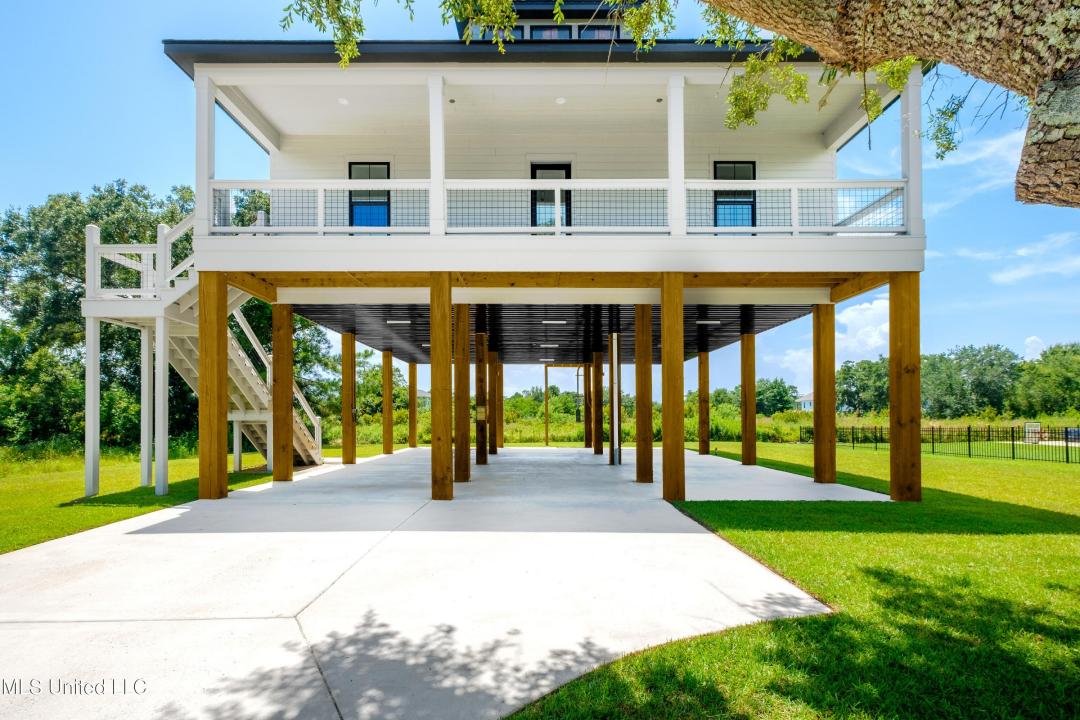 129 Markham Drive, Long Beach, Mississippi 39560