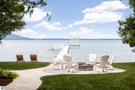 4902 W Whispering Pines Lane, Glen Arbor, Michigan 49636, USA