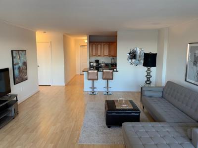 6 Whittier Pl , #16C, Boston, Massachusetts 02114, USA