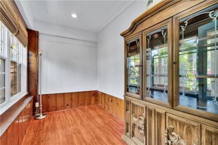 688 E 11th Street, Pomona, كاليفورنيا 91766, الولايات المتحدة