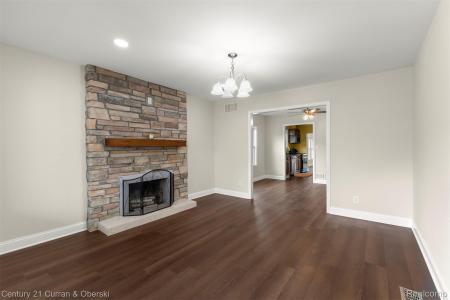 1076 Lindbergh Street, Wyandotte, 密西根州 48192, 美國