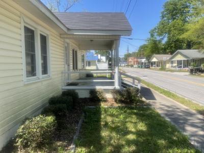 229 Greenway Street, Thomson, Georgia 30824, USA