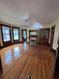 868 Elm Street, New Haven, Connecticut 06511, USA