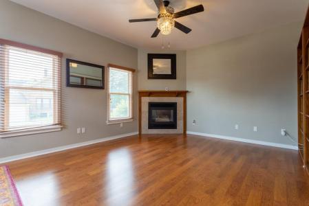 760 S Grandview Avenue, Dubuque, Iowa 52003