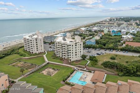 8801 Reed Drive , 311, Emerald Isle, NC 28594, USA