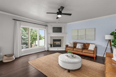 1032 NW 33rd Street, Ankeny, Iowa 50023, Estados Unidos
