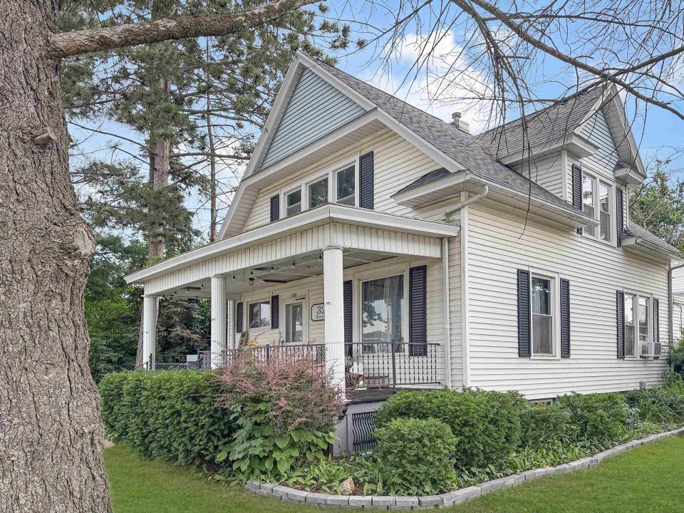 328 Broadway Street, Berlin, Wisconsin 54923