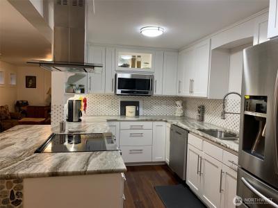 52839 Railroad Avenue, Rockport, Washington 98283, USA