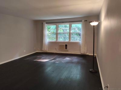 1730 State Street APT 412, Hamden, Connecticut 06517, États-Unis