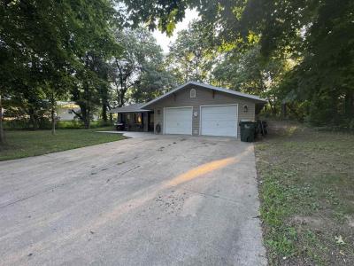 423 N 5th St, Muscoda, Wisconsin 53573, USA
