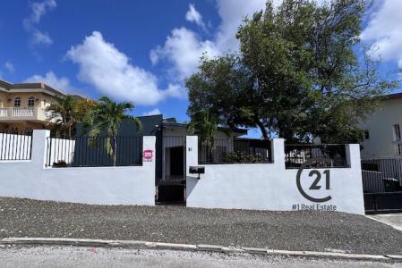 Salinja Harbour View House, Salinja, Willemstad East, Curaçao