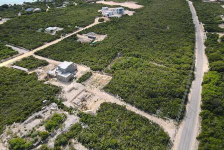 VACANT LAND, Long Bay, Providenciales, Îles Turques Et Caïques