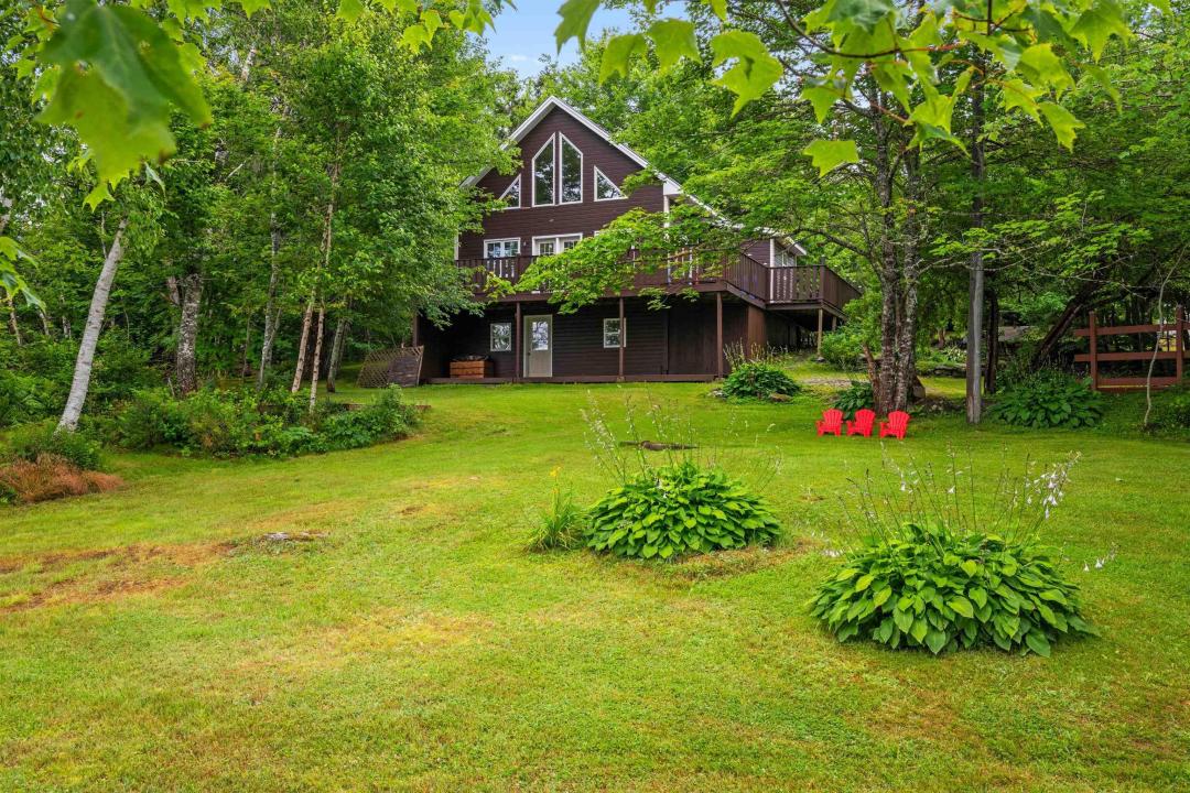 59 WEST SIDE ROAD, Sheet Harbour, Nueva Escocia B0J 3B0, Canadá