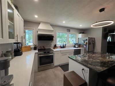 104 KRAIM AVENUE, Dauphin, Manitoba R7N 0A6, Canadá