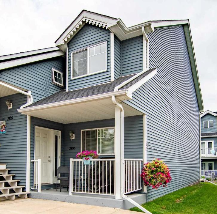 5220 50A AVENUE, Sylvan Lake, אלברטה T4S 1E5, קנדה 