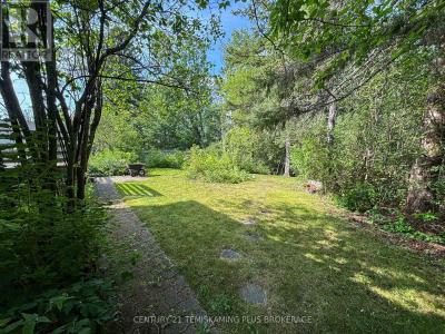 233 CHERRY ROAD, Temiskaming Shores (new Liskeard), Ontario P0J 1P0, Canada