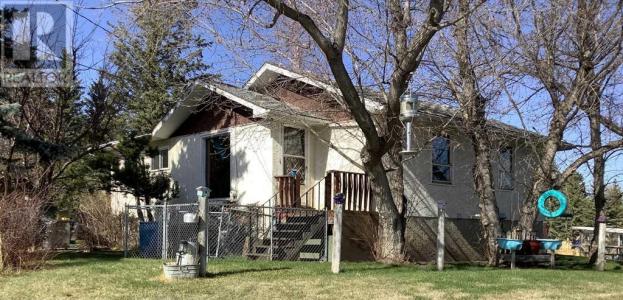 616 RIVERVIEW PLACE, Longview, Alberta T0L 1H0, Canada