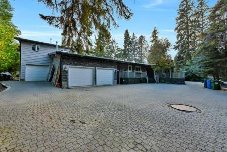 9 CRONQUIST CLOSE, Red Deer, אלברטה T4N 1E3, קנדה 