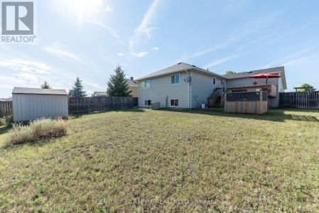 42 HIGHLAND PARK DRIVE, Petawawa, Ontario K8H 0A3, Canada