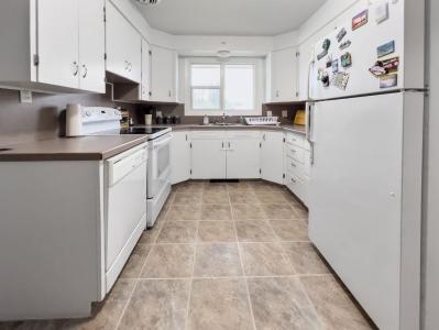 1103 RIVERSIDE DRIVE E, Drumheller, Alberta T0J 0Y5, CANADÁ