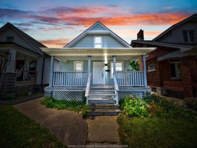 1387 LINCOLN, Windsor, Ontario N8Y 2J2, Canada