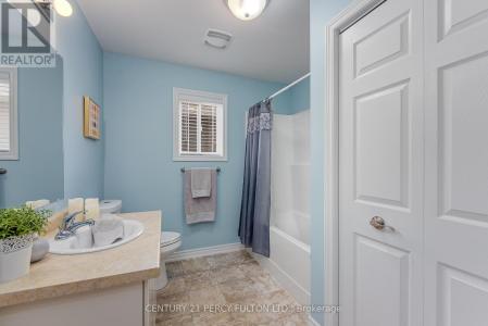 58 LUCY LANE, Orillia, Ontario L3V 0G3, Canada
