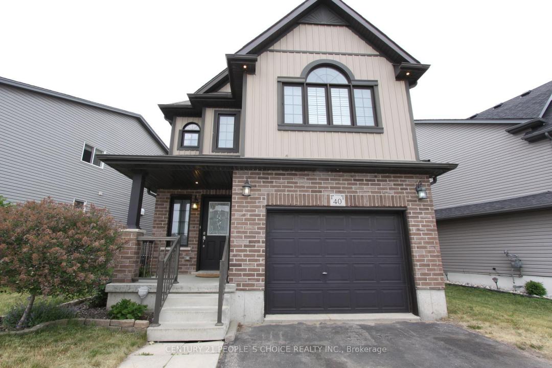 40 SORRENTO STREET, Kitchener, Ontario N2R 0A4, Kanada