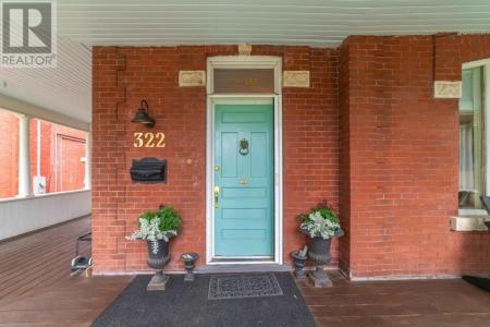 322 THIRD STREET SOUTH, Kenora, Ontario P9N 1H9, Canadá