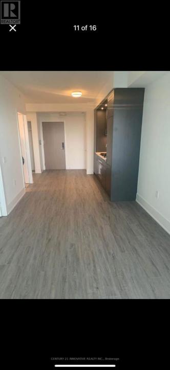 575 BLOOR STREET EAST, Toronto (north St. James Town), 安大略省 M4W 0B2, 加拿大