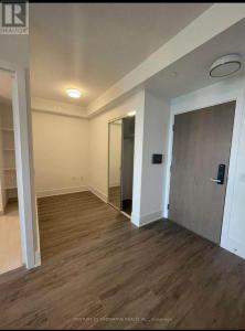 575 BLOOR STREET EAST, Toronto (north St. James Town), 安大略省 M4W 0B2, 加拿大