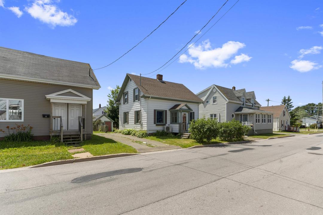 334 NORTH MARKET STREET, Summerside, Остров Принца Эдуарда C1N 1L5, Канада