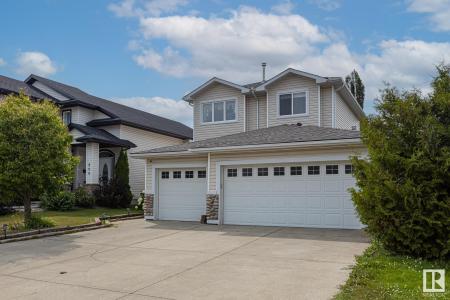 810 GRANDIN DRIVE, Morinville, Alberta T8R 1T9, Canadá