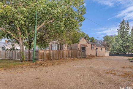 609 ROYAL STREET, Imperial, Saskatchewan S0G 2J0, Canada