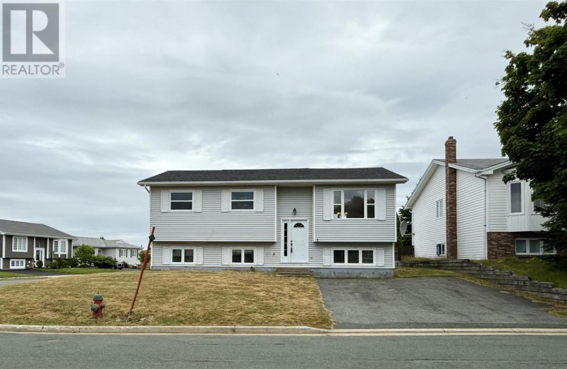 1 BABB CRESCENT, Mount Pearl, Newfoundland And Labrador A1N 4K8, Canada