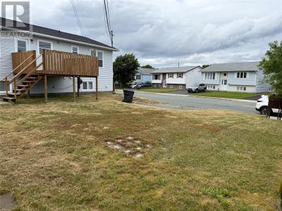 1 BABB CRESCENT, Mount Pearl, Newfoundland And Labrador A1N 4K8, Canada
