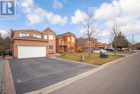 18 BLACKWELL PLACE, Brampton (fletcher's Creek South), Ontario L6W 4M2, Kanada