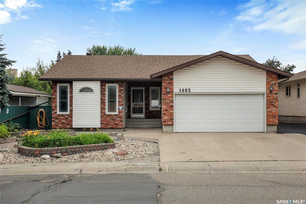 1402 RADWAY STREET N, Regina, Saskatchewan S4X 4A7, Kanada