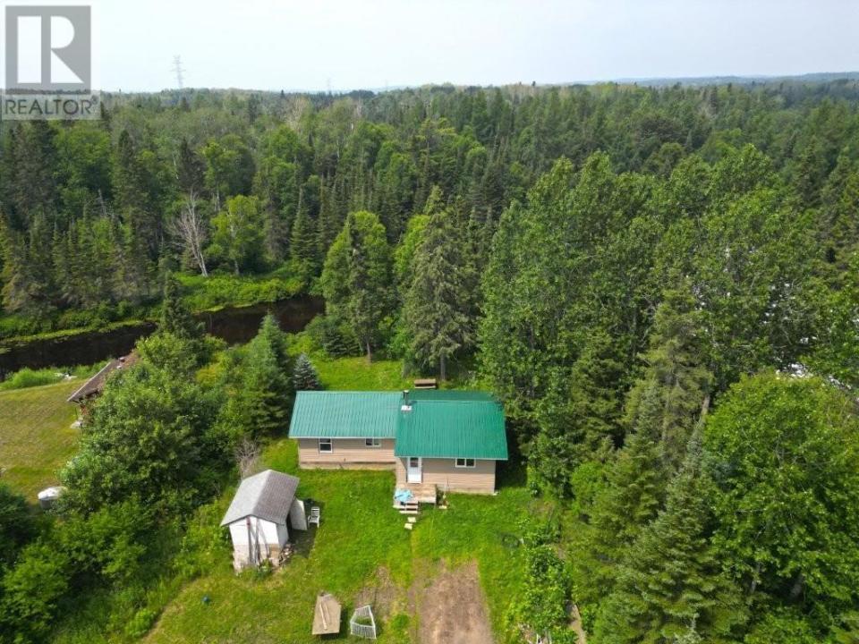 380 ISKU PARK ROAD, Shuniah, Ontario P7A 0P1, Canada